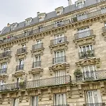 Appartement Le Cheron - Deux Pieces Proche Tour Eiffel Parijs